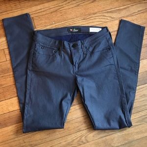 Guess Faux Leather Navy Low Rise Jegging Size 28